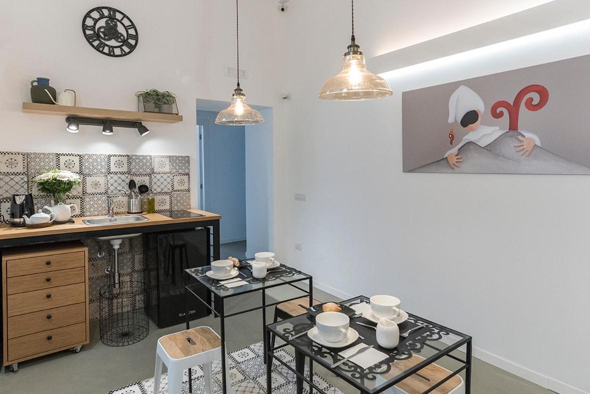 A Misura Duomo Rooms & Apartment - Ls Accommodations Napoli Ngoại thất bức ảnh