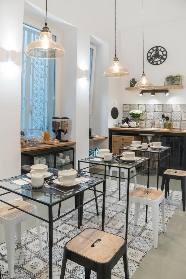 A Misura Duomo Rooms & Apartment - Ls Accommodations Napoli Ngoại thất bức ảnh