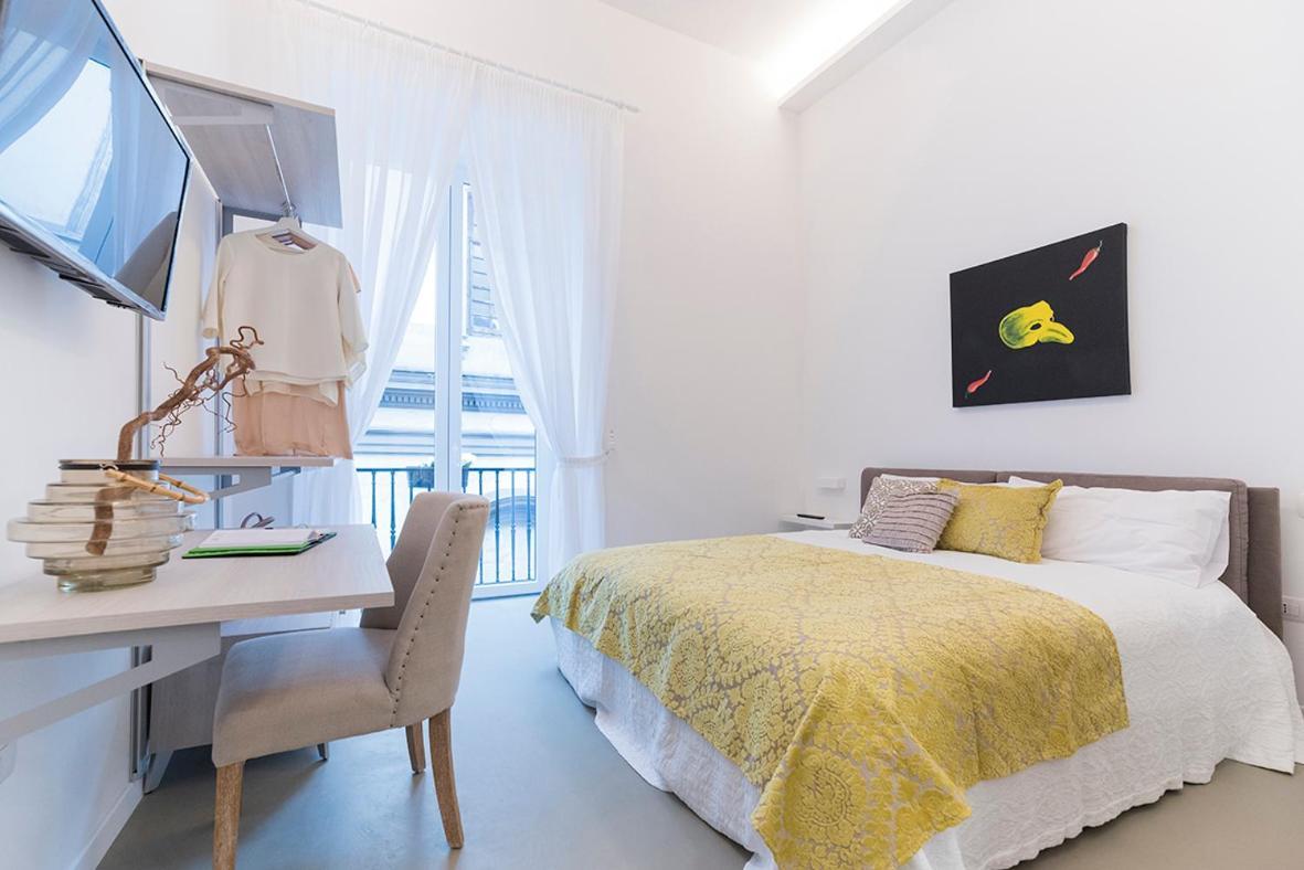 A Misura Duomo Rooms & Apartment - Ls Accommodations Napoli Ngoại thất bức ảnh
