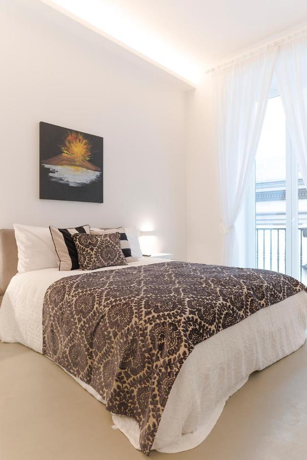 A Misura Duomo Rooms & Apartment - Ls Accommodations Napoli Ngoại thất bức ảnh