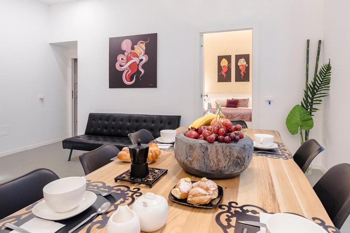 A Misura Duomo Rooms & Apartment - Ls Accommodations Napoli Ngoại thất bức ảnh