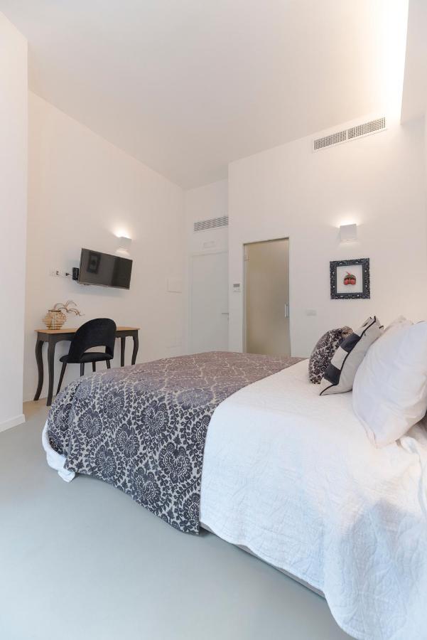 A Misura Duomo Rooms & Apartment - Ls Accommodations Napoli Ngoại thất bức ảnh