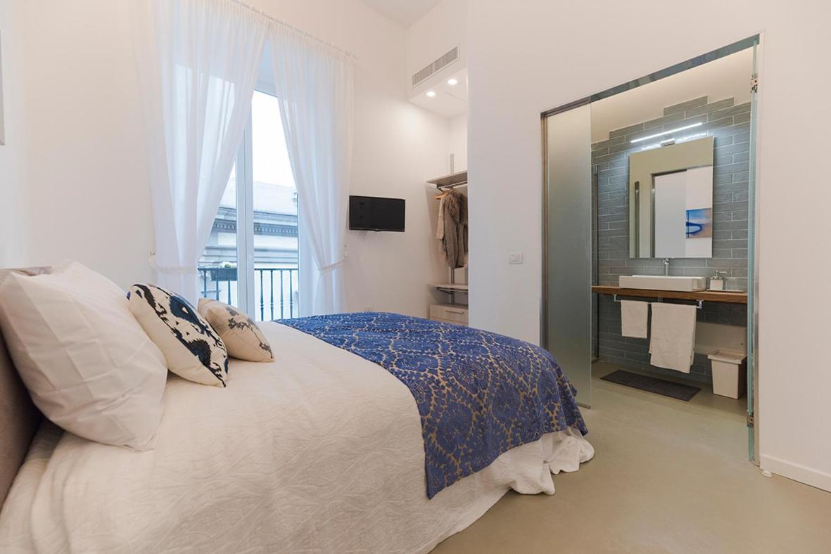 A Misura Duomo Rooms & Apartment - Ls Accommodations Napoli Ngoại thất bức ảnh
