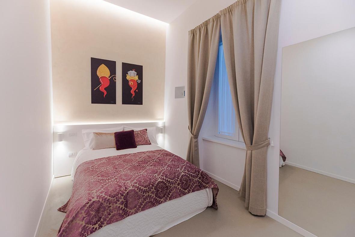 A Misura Duomo Rooms & Apartment - Ls Accommodations Napoli Ngoại thất bức ảnh