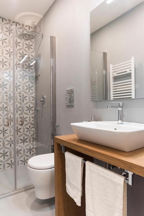 A Misura Duomo Rooms & Apartment - Ls Accommodations Napoli Ngoại thất bức ảnh